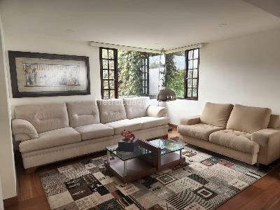 Casa de 3 alcobas en venta en San Jose De Bavaria, Bogotá, 350 m² · foto 10 de 10