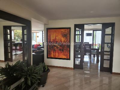 Casa de 3 alcobas en venta en San Jose De Bavaria, Bogotá, 350 m² · foto 7 de 10