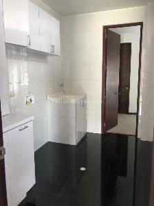 Casa de 3 alcobas en venta en San Jose De Bavaria, Bogotá, 390 m² · foto 4 de 13