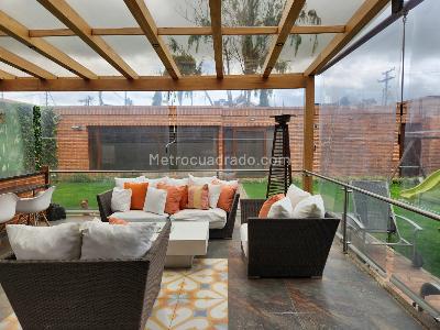 Casa de 4 alcobas en venta en San Jose De Bavaria, Bogotá, 560 m² · foto 7 de 15