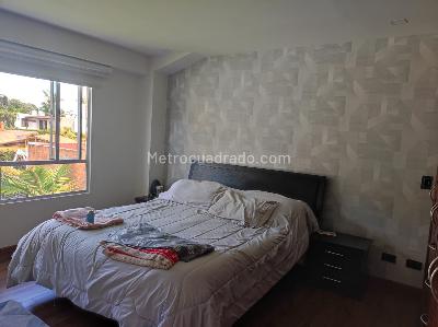 Casa de 4 alcobas en venta en San Jose De Bavaria, Bogotá, 400 m² · foto 18 de 20