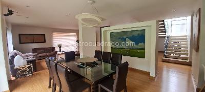 Casa de 5 alcobas en venta en San Jose De Bavaria, Bogotá, 400 m² · foto 10 de 14