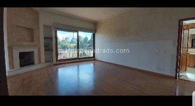 Casa de 5 alcobas en venta en San Jose De Bavaria, Bogotá, 540 m² · foto 2 de 16