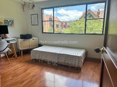 Casa de 3 alcobas en venta en San Jose De Bavaria, Bogotá, 320 m² · foto 10 de 16