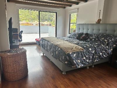 Casa de 3 alcobas en venta en San Jose De Bavaria, Bogotá, 320 m² · foto 8 de 16