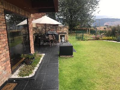 Casa de 3 alcobas en venta en San Jose De Bavaria, Bogotá, 320 m² · foto 15 de 17