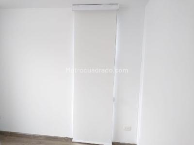 Apartamento de 2 alcobas en venta en Alameda De Santa Barbara, Bogotá, 53 m² · foto 6 de 8