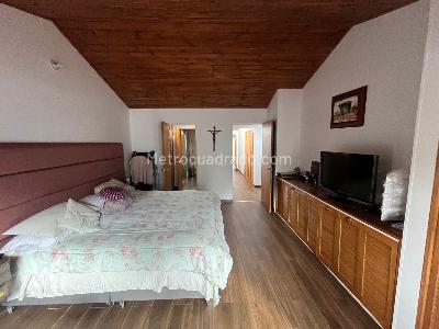 Casa de 3 alcobas en venta en Delmonte San Jose De Bavaria, Bogotá, 230 m² · foto 9 de 12