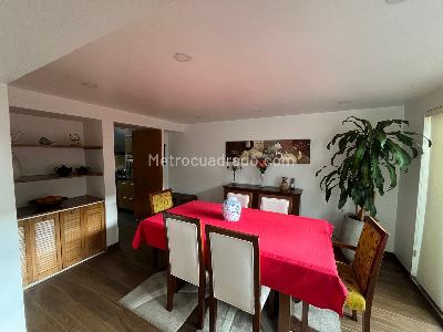 Casa de 3 alcobas en venta en Delmonte San Jose De Bavaria, Bogotá, 230 m² · foto 4 de 12