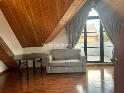 Casa de 3 alcobas en venta en San Jose De Bavaria, Bogotá, 400 m² · foto 4 de 12