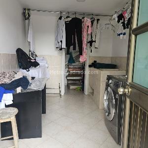 Casa de 5 alcobas en arriendo en San Jose De Bavaria, Bogotá, 650 m² · foto 9 de 14
