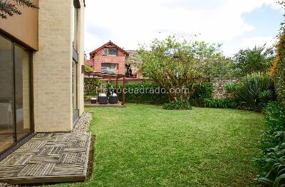 Casa de 4 alcobas en venta en San Jose De Bavaria, Bogotá, 322 m² · foto 13 de 18
