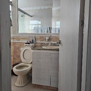 Casa de 5 alcobas en venta en San Jose De Bavaria, Bogotá, 650 m² · foto 8 de 19