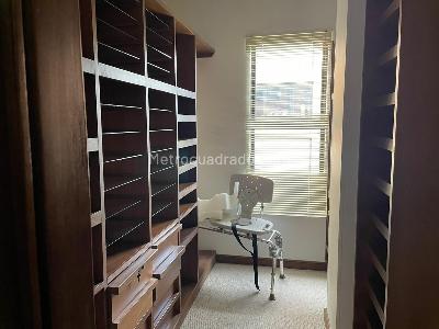 Apartamento en venta en Parque Del Virrey, Bogotá · foto 3 de 9