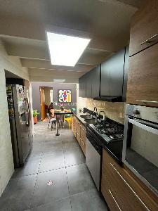 Casa de 3 alcobas en venta en San Jose De Bavaria, Bogotá, 280 m² · foto 12 de 19