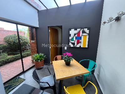 Casa de 3 alcobas en venta en San Jose De Bavaria, Bogotá, 280 m² · foto 3 de 19