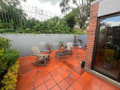 Casa de 3 alcobas en venta en San Jose De Bavaria, Bogotá, 280 m² · foto 5 de 19