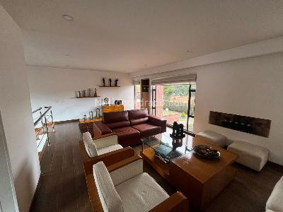 Casa de 3 alcobas en venta en San Jose De Bavaria, Bogotá, 280 m² · foto 9 de 19