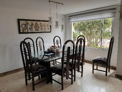 Casa de 3 alcobas en venta en San Jose De Bavaria, Bogotá, 152 m² · foto 2 de 5