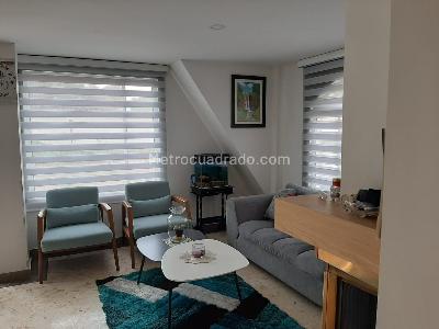 Casa de 3 alcobas en venta en San Jose De Bavaria, Bogotá, 152 m² · foto 4 de 5