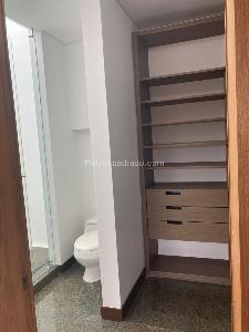 Casa de 4 alcobas en venta en San Simon, Bogotá, 495 m² · foto 6 de 8