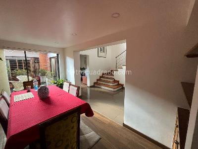 Casa de 3 alcobas en venta en San Jose De Bavaria, Bogotá, 280 m² · foto 14 de 19