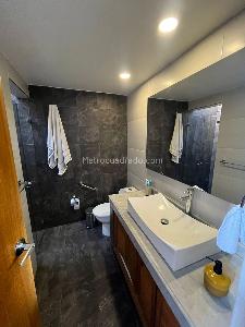 Casa de 3 alcobas en venta en San Jose De Bavaria, Bogotá, 280 m² · foto 6 de 19