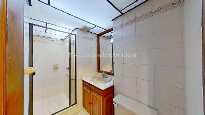 Apartamento de 4 alcobas en venta en Molinos Norte, Bogotá, 143 m² · foto 3 de 8