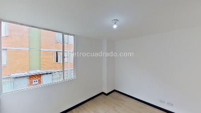 Apartamento de 4 alcobas en venta en Pinar De La Fontana Etapa 2, Bogotá, 58 m² · foto 2 de 10