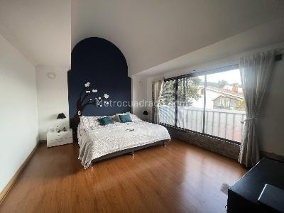 Casa de 4 alcobas en arriendo en San Jose De Bavaria, Bogotá, 183 m² · foto 2 de 16