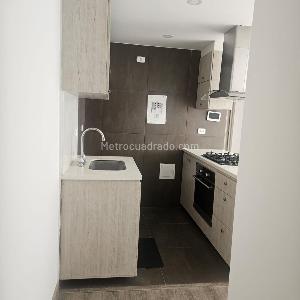 Apartamento en venta en Santa Barbara, Bogotá · foto 2 de 15