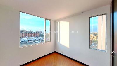 Apartamento de 3 alcobas en venta en Ciudad Hayuelos, Bogotá, 78 m² · foto 7 de 9