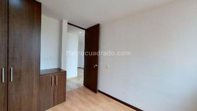 Apartamento de 2 alcobas en venta en Ciudadela La Felicidad, Bogotá, 62 m² · foto 2 de 14