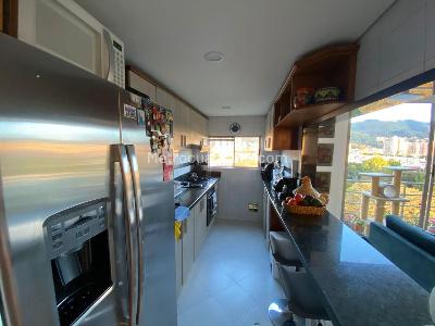 Apartamento de 3 alcobas en venta en La Liberia, Bogotá, 130 m² · foto 10 de 11