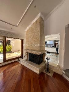Casa de 5 alcobas en arriendo en San Jose De Bavaria, Bogotá, 350 m² · foto 18 de 20