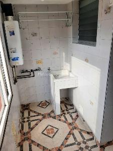 Apartamento de 3 alcobas en venta en Chapinero Alto La Salle, Bogotá, 72 m² · foto 11 de 18