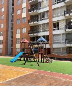 Apartamento en venta en Castilla, Bogotá · foto 9 de 11