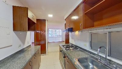 Apartamento de 3 alcobas en venta en Gratamira Campestre, Bogotá, 93 m² · foto 4 de 17