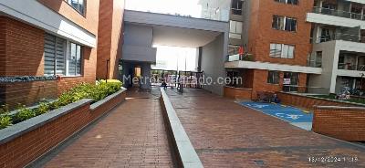 Apartamento de 2 alcobas en venta en La Felicidad, Bogotá, 62 m² · foto 12 de 14