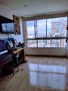 Apartamento de 2 alcobas en venta en Prado Veraniego Norte, Bogotá, 50 m² · foto 2 de 7