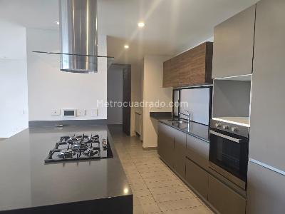 Apartamento de 3 alcobas en venta en Colina Campestre, Bogotá, 173 m² · foto 10 de 17