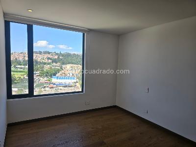 Apartamento de 3 alcobas en venta en Colina El Plan, Bogotá, 173 m² · foto 14 de 17