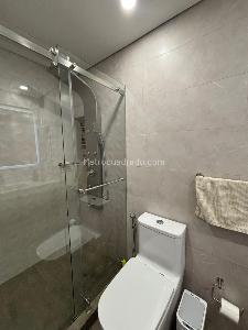 Apartamento de 2 alcobas en venta en Chapinero Alto Emaus, Bogotá, 104 m² · foto 2 de 15