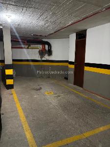 Apartamento de 2 alcobas en venta en Chapinero Alto Emaus, Bogotá, 104 m² · foto 8 de 15