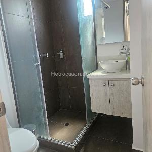 Apartamento en venta en Santa Barbara Occidental, Bogotá · foto 2 de 15