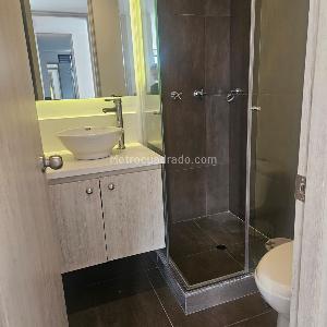 Apartamento en venta en Santa Barbara Occidental, Bogotá · foto 5 de 15