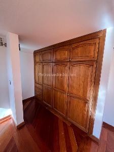 Casa de 5 alcobas en arriendo en San Jose De Bavaria, Bogotá, 350 m² · foto 11 de 20