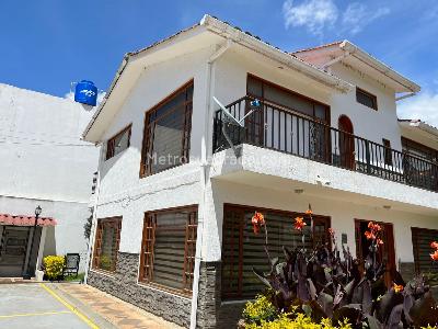 Casa de 4 alcobas en venta en Chía, 167 m² · foto 13 de 15
