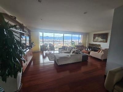 Apartamento de 4 alcobas en venta en Cerros De Oriente, Bogotá, 220 m² · foto 4 de 14