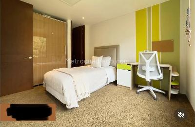 Apartamento de 3 alcobas en venta en Sierra Del Moral, Bogotá, 191 m² · foto 9 de 13